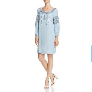 Cupcakes and Cashmere Rosabel tunic dress